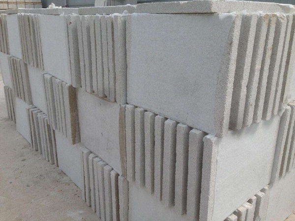 洛陽珍珠巖保溫板出現(xiàn)裂紋是怎么回事？原因